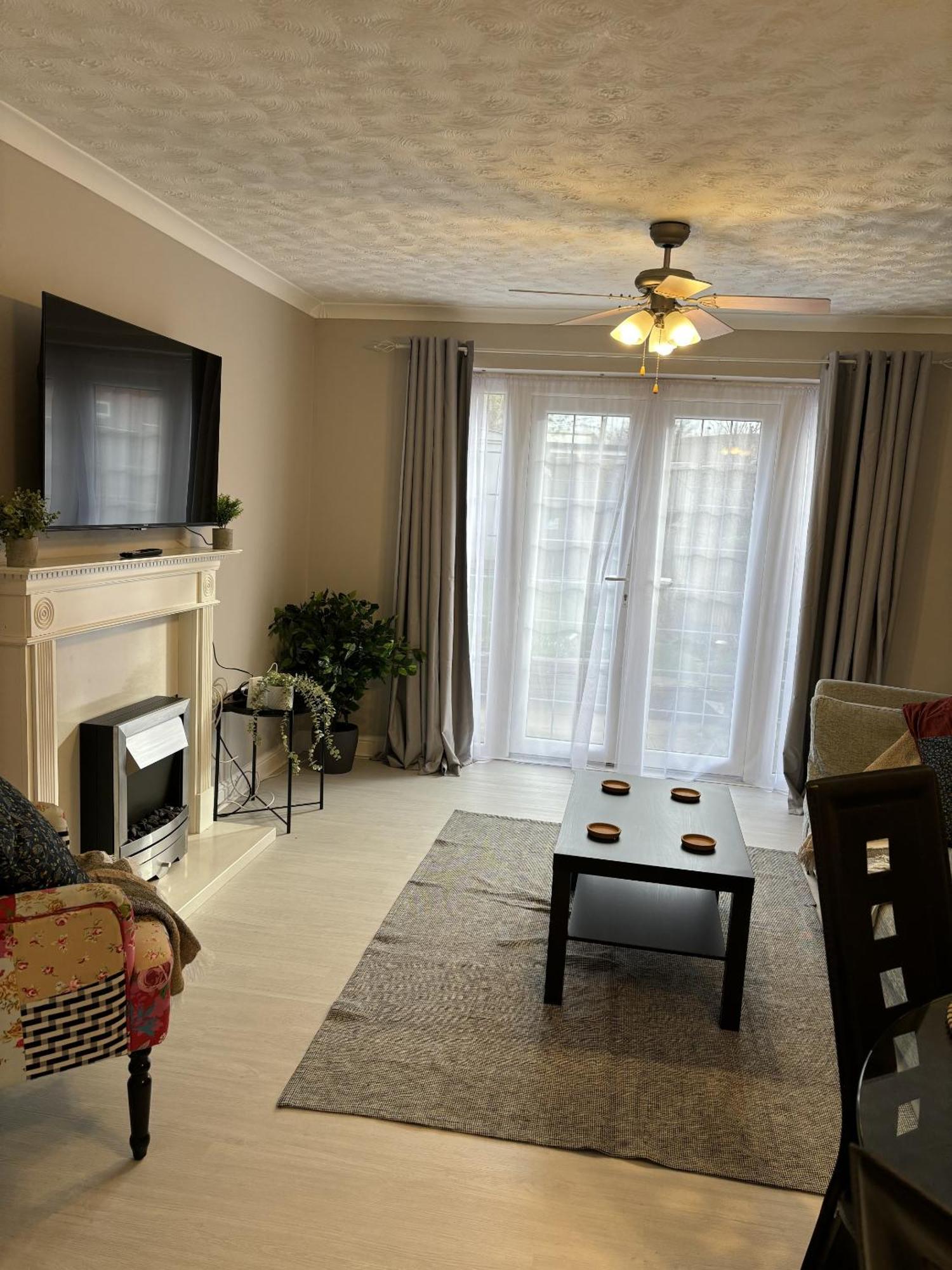 Cosy Corner - 2 Beds, Free Parking, Next To Southampton General Hospital Villa Kültér fotó
