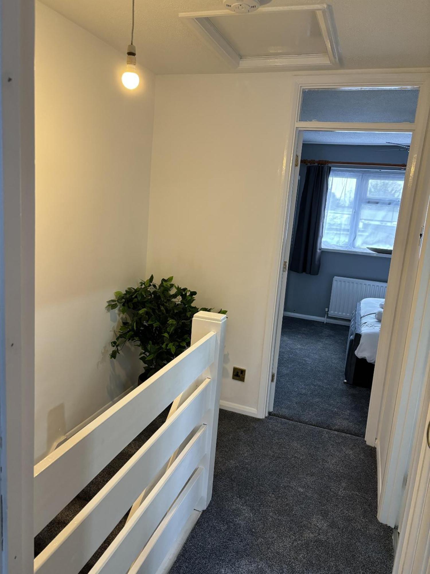 Cosy Corner - 2 Beds, Free Parking, Next To Southampton General Hospital Villa Kültér fotó